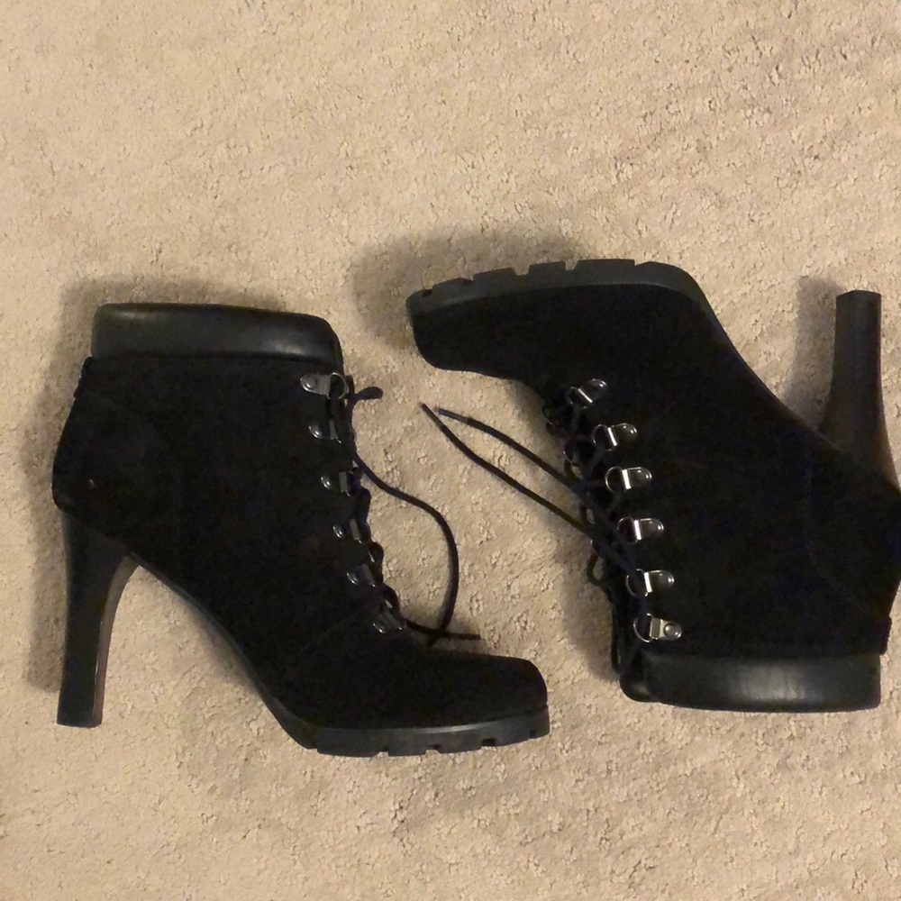 Lauren Ralph Lauren booties